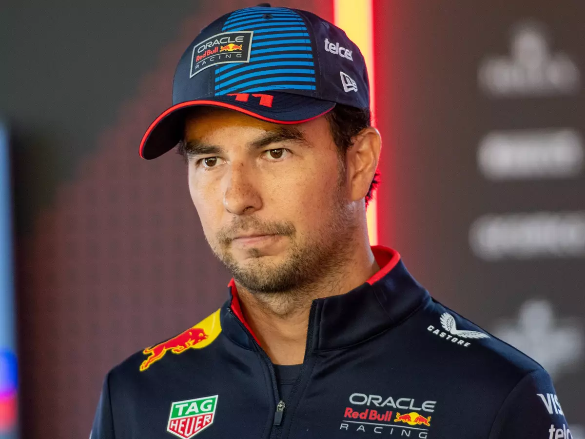 Sergio Perez Foto zur News: Perez wischt "Spekulationen" weg: "Meeting hatte nix mit Fahrern zu tun"
