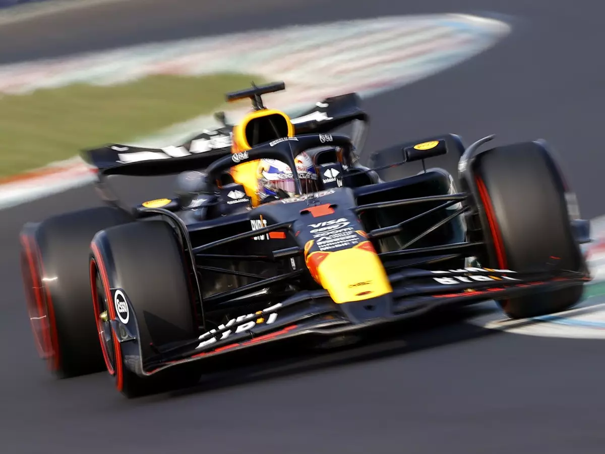 Max Verstappen kommt im Monza-Qualifying nicht über Rang sieben hinaus Foto zur News: Reifenrätsel für Red Bull: Verstappen auf P7 "schockierend und unglaublich"
