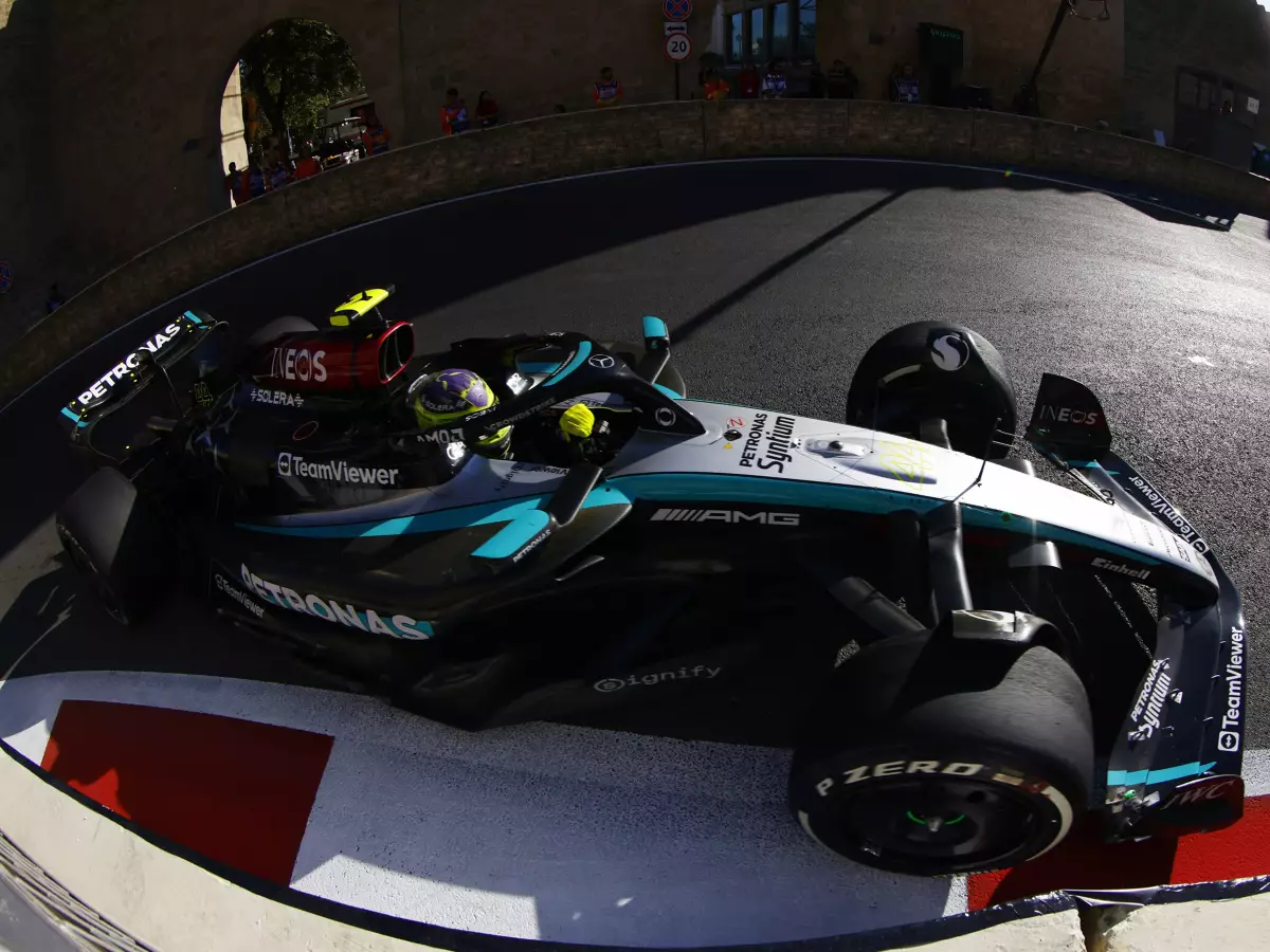 Lewis Hamilton Foto zur News: Hamilton "im Tal der Tränen": Wolff hat Mitleid nach "hartem Tag" in Baku