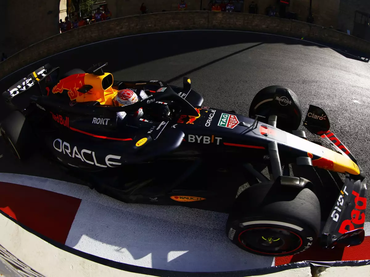 Max Verstappen Foto zur News: Wegen zu viel extra Gewicht: Red Bull verzichtet auf Sonderlackierung