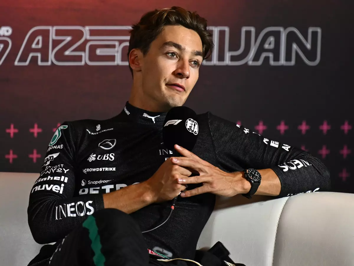 George Russell räumt mit dem Gerücht auf, dass er den Mercedes für 2025 entwickeln könne Foto zur News: Russell: Es ist ein Mythos, dass Fahrer das Auto selbst entwickeln