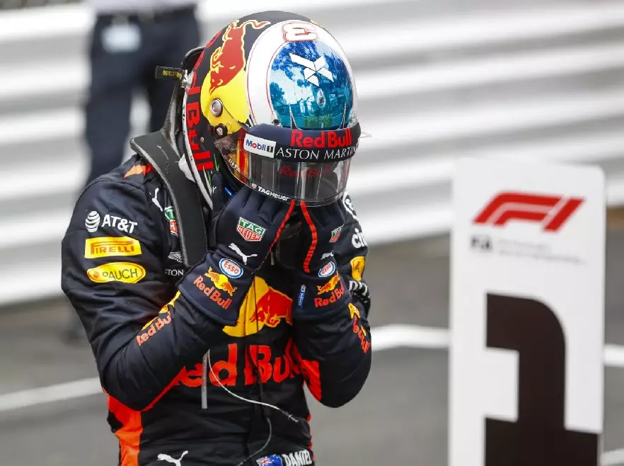 Foto da notícia: Daniel Ricciardo: Provavelmente foi um erro deixar a Red Bull