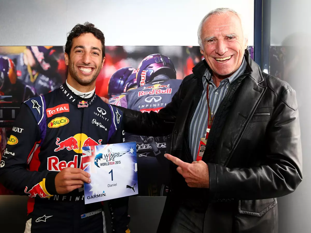Daniel Ricciardo, Dietrich Mateschitz Foto zur News: Marko: Ricciardo hat 2018 Handschlag mit Mateschitz nicht eingehalten