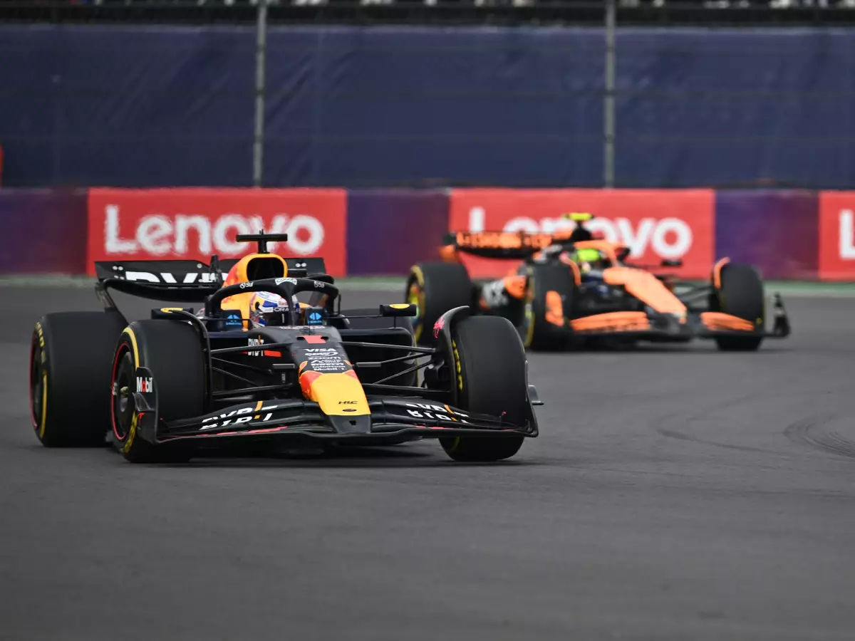 Max Verstappen Foto zur News: Große Einigkeit unter Fahrern über F1-Richtlinien, nur einer schert aus