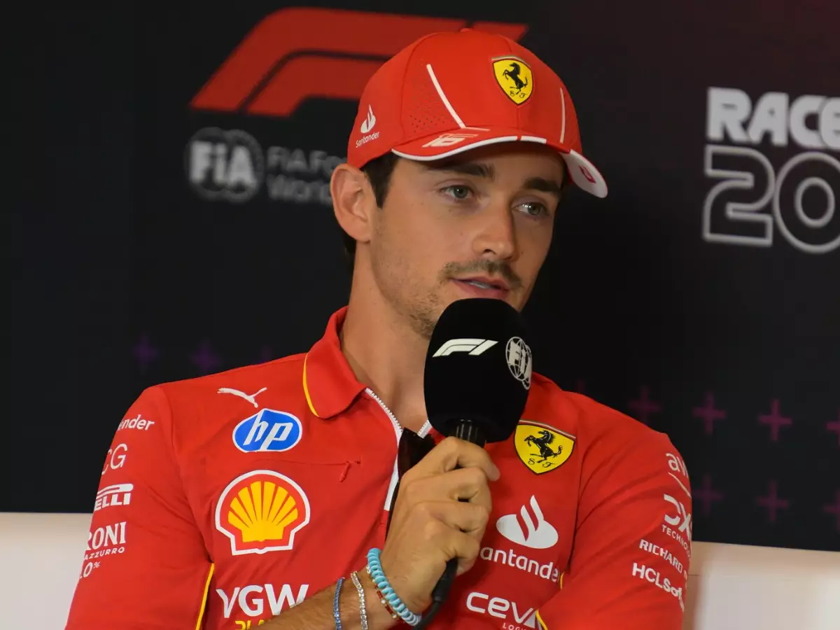 Charles Leclerc Foto zur News: 10.000 Euro: So begründet die FIA die F-Wort-Sanktion gegen Charles Leclerc