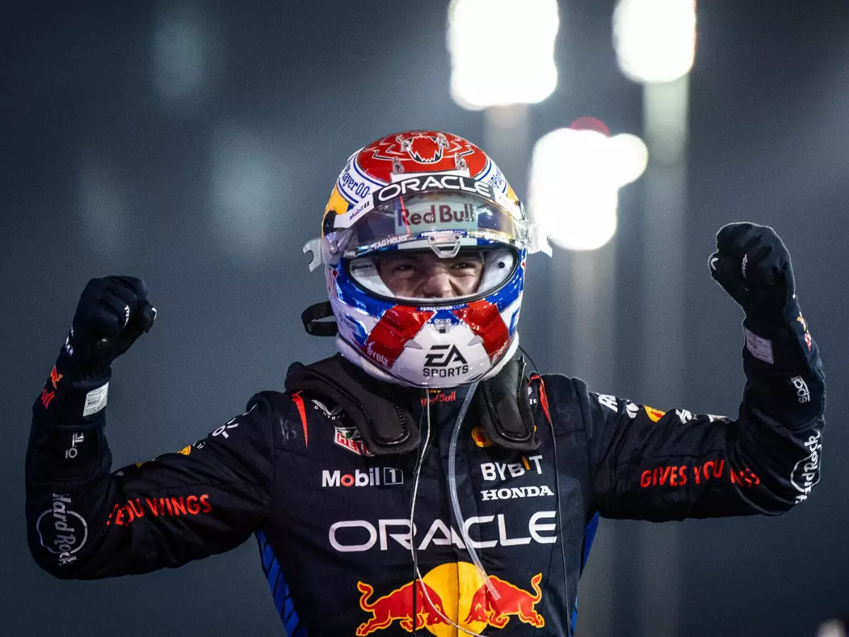 Max Verstappen jubelt über seine Erfolge in der Formel-1-Saison 2024 Foto zur News: Verstappens Renningenieur warnt: "Max wird immer noch besser"