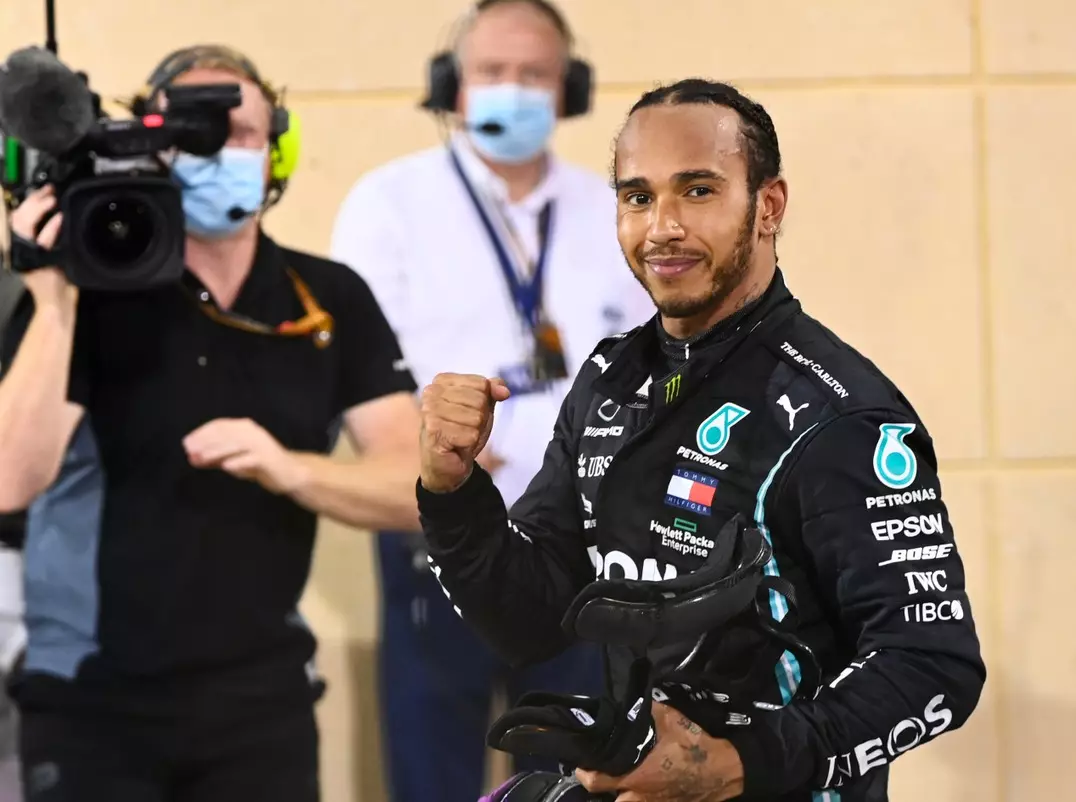 Lewis Hamilton Foto zur News: Hamilton über Mercedes-Abschied: "Man ist ein Leben lang Teil des Teams"