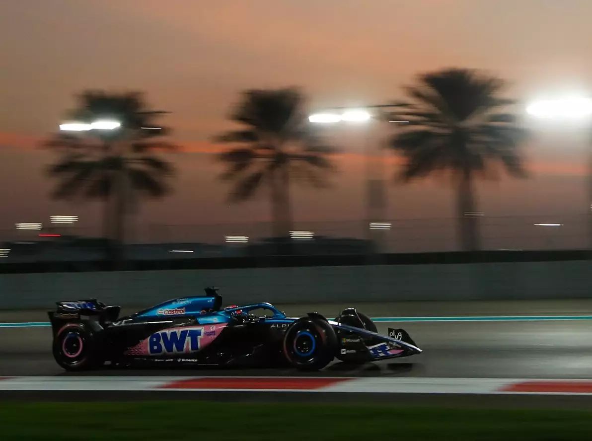 Jack Doohan im Alpine bei den Young-Driver-Tests 2023 in Abu Dhabi Foto zur News: Übersicht: Wer bei den Testfahrten in Abu Dhabi antritt