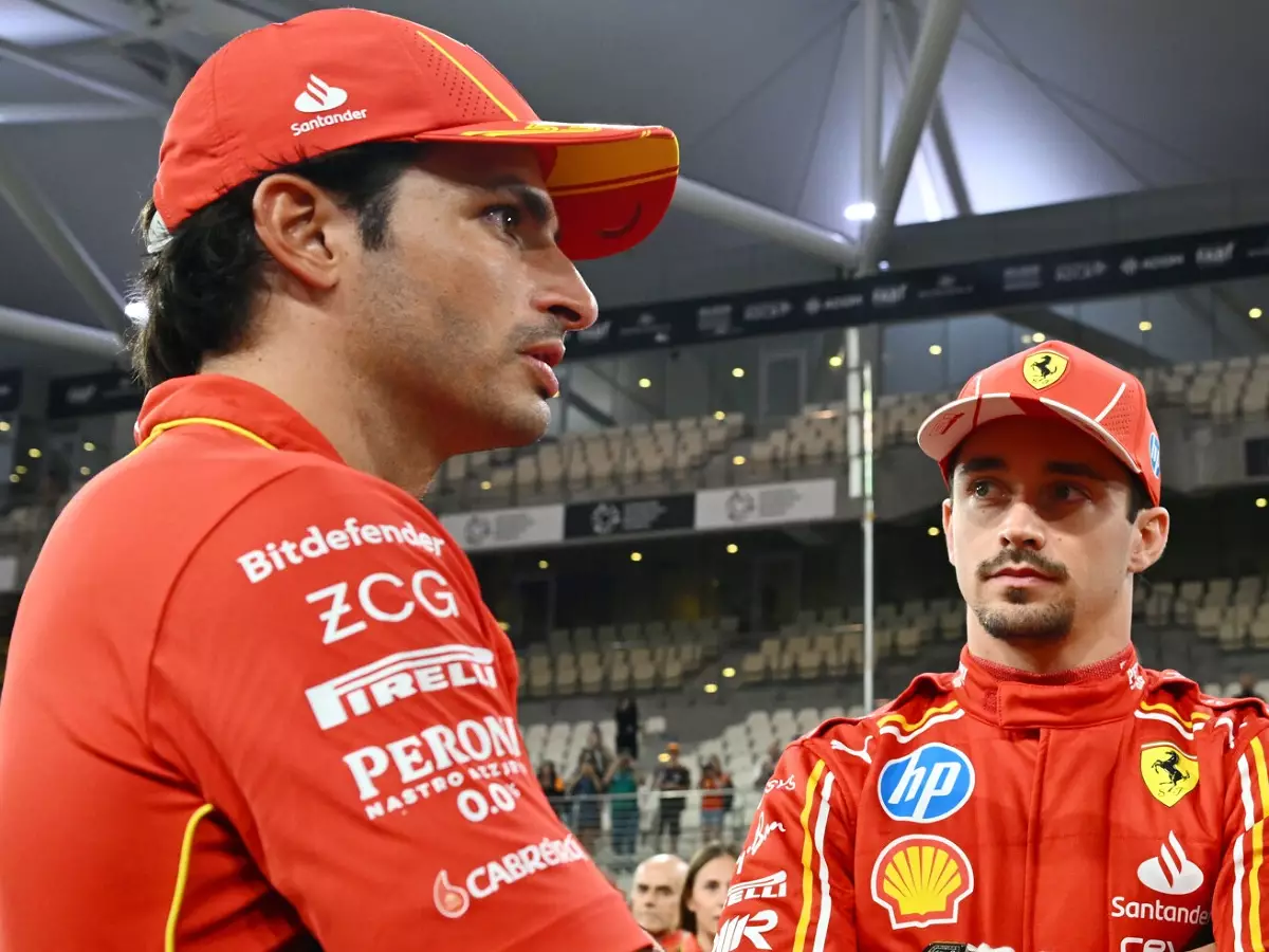Carlos Sainz, Charles Leclerc, Arthur Leclerc Foto zur News: Leclerc über Abschied von Sainz: "Habe ein paar falsche Schlagzeilen gesehen"