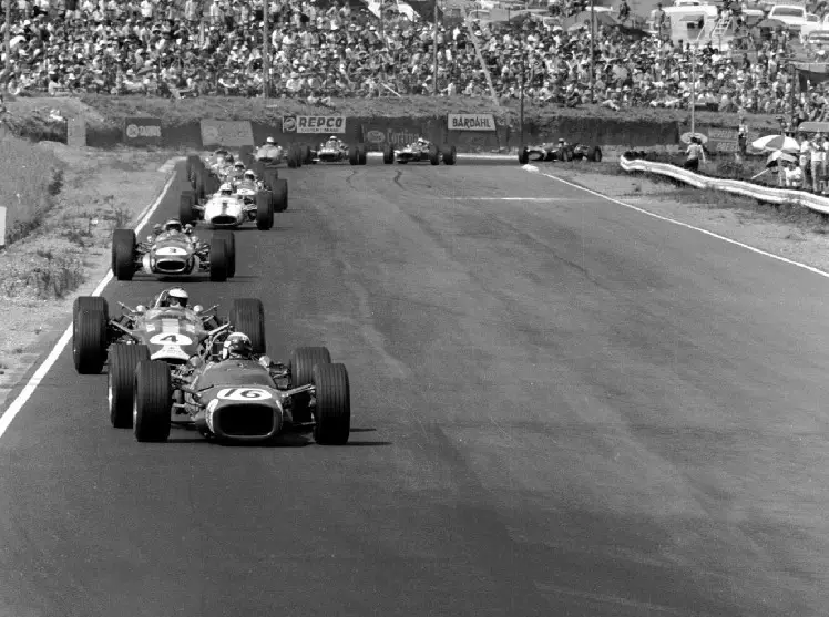 Foto zur News: Formel-1-Rennen am 1. Januar: Das gab es wirklich!