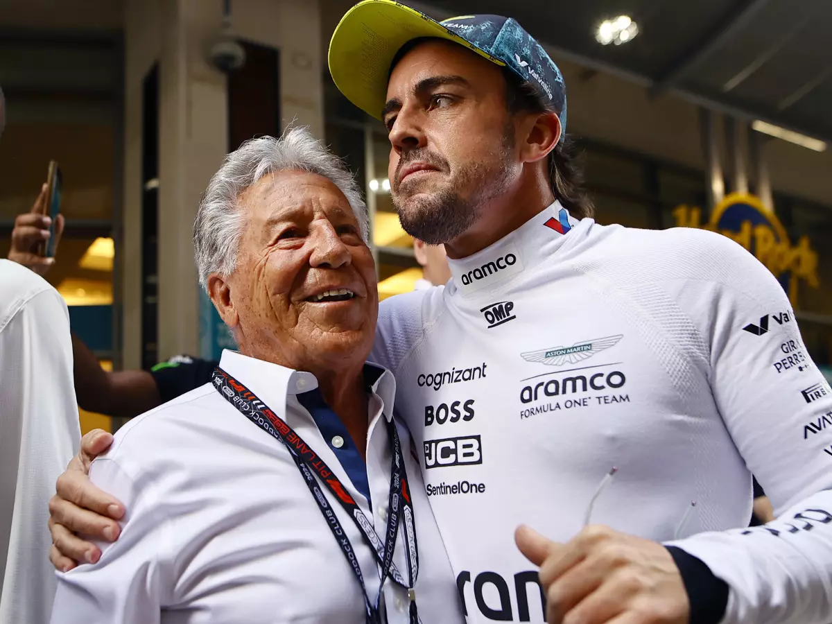 Mario Andretti und Fernando Alonso Foto zur News: Mario Andretti: Gibt niemanden, der die Formel 1 mehr liebt als ich