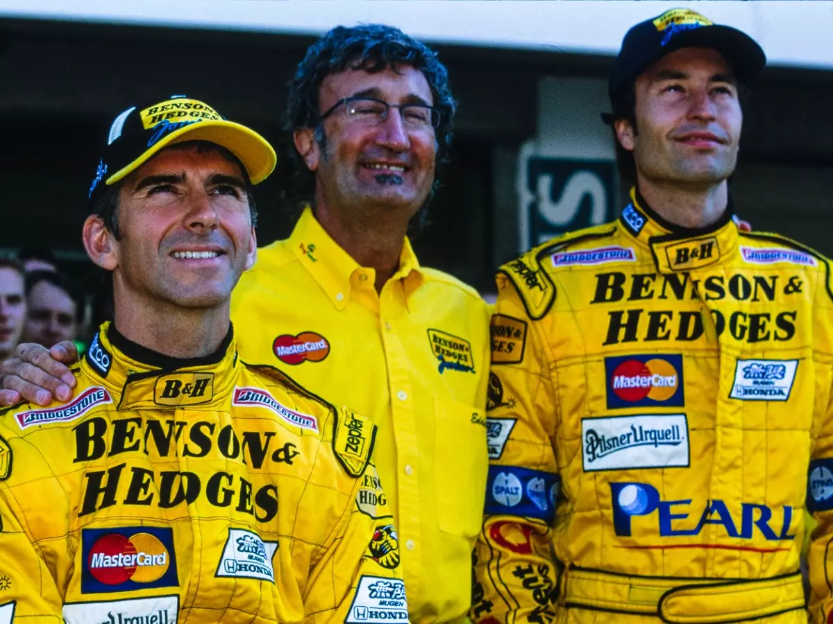 Damon Hill, Eddie Jorden und Heinz-Harald Frentzen in der Formel-1-Saison 1999 Foto zur News: Fotostrecke: Teamkollegen, die Weltmeister geschlagen haben