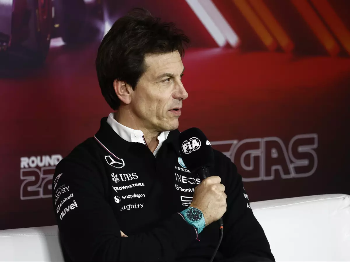 Toto Wolff Foto zur News: Toto Wolff: War "nicht nötig", Horner beim F1-Launch auszubuhen