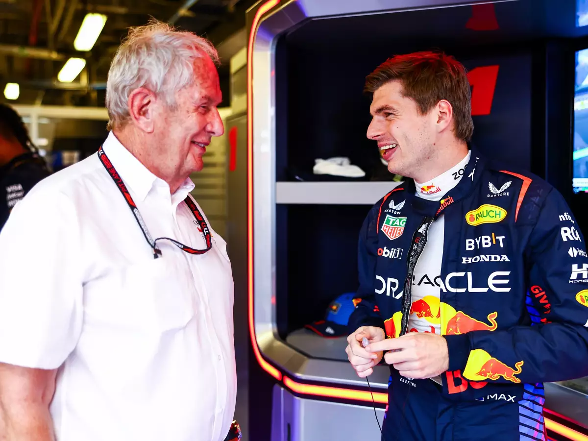 Max Verstappen, Helmut Marko, Mark Thompson Foto zur News: Helmut Marko: Verstappen-Weggang könnte "guter Grund" für Rücktritt sein