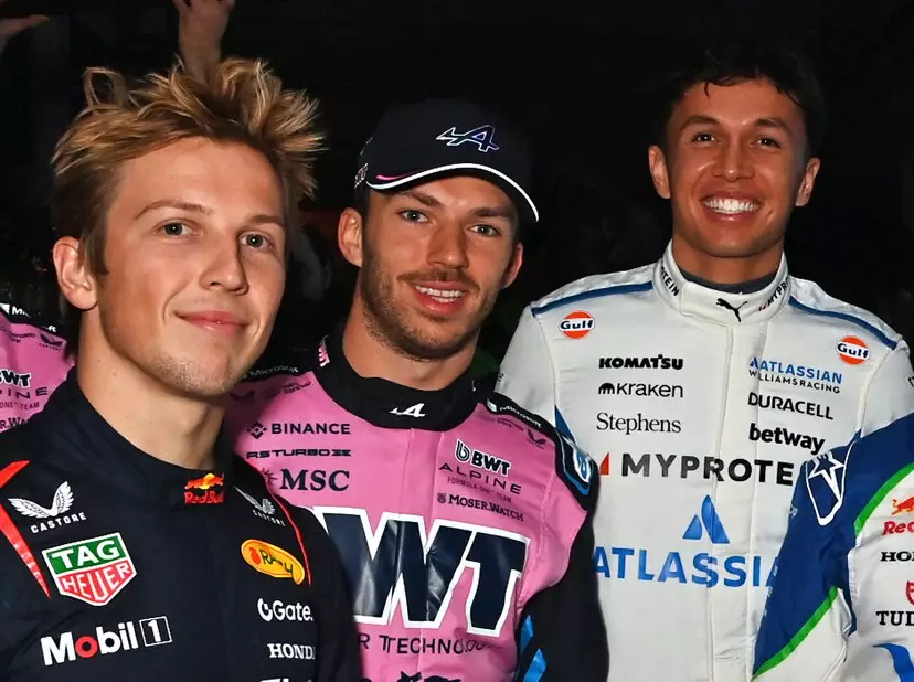 Foto zur News: Leidgeprüfter Alex Albon fühlt mit: Nicht das Ende der Karriere für Liam Lawson