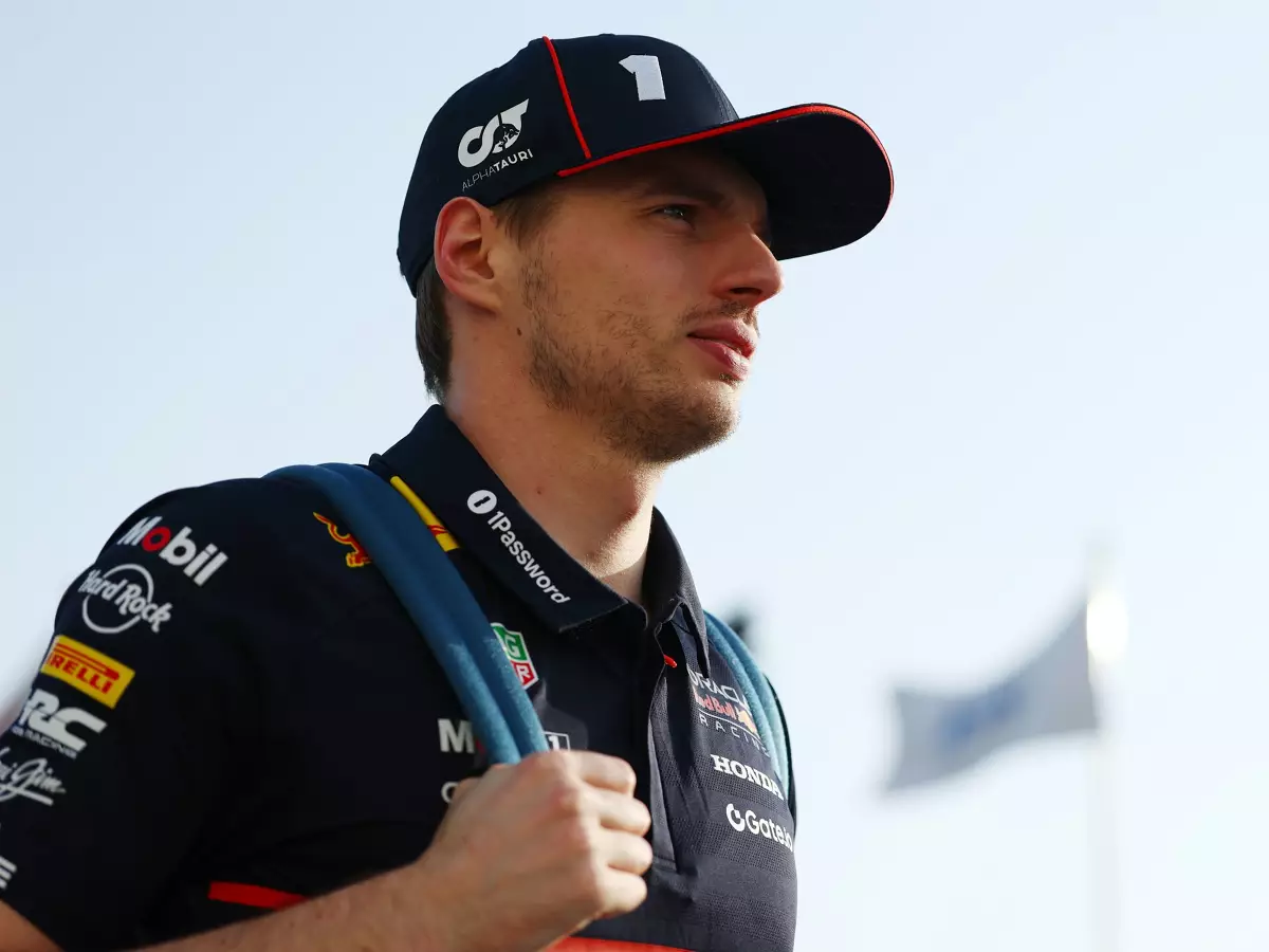 Foto zur News: Verstappen von Zukunftsfragen genervt: "Alle sprechen darüber - nur ich nicht"