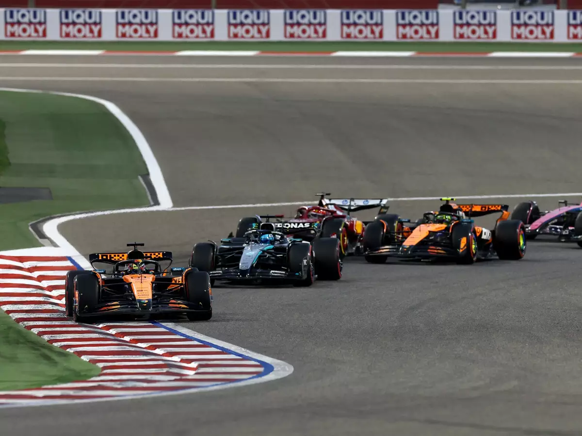 Foto zur News: Oscar Piastri: Verkehr für McLaren kein größeres Problem als für andere