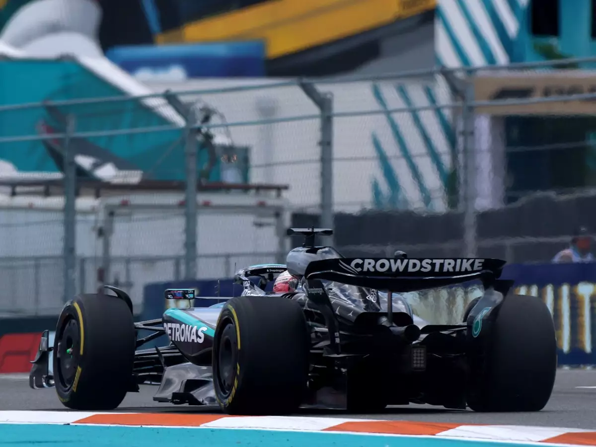 Foto zur News: George Russell in Miami nur Mercedes' Nummer 2: "Klickt einfach nicht"