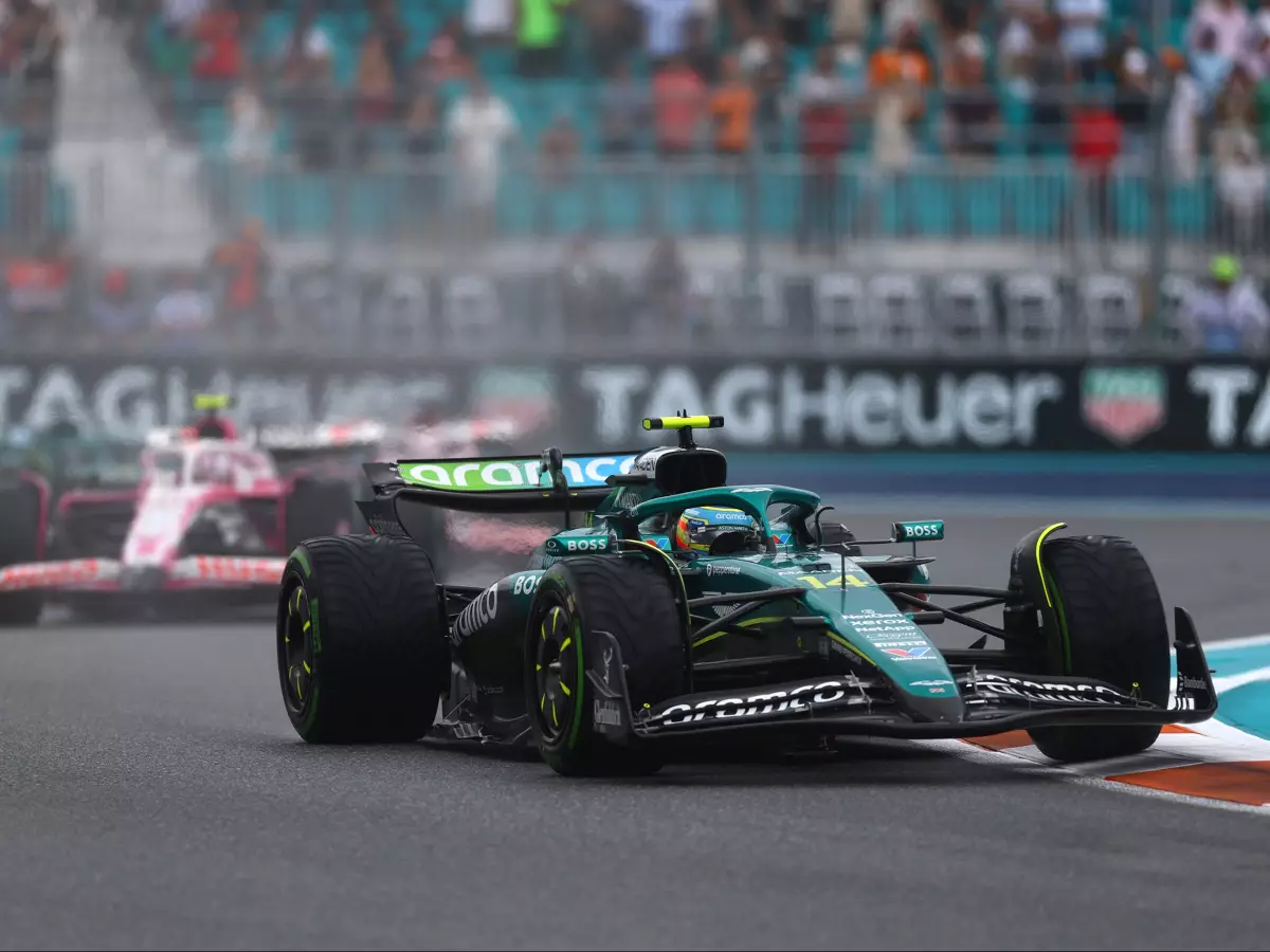 Foto zur News: Lawson-Strafe ist Alonso egal: Eigentlich war ein Sprint-Podium möglich!