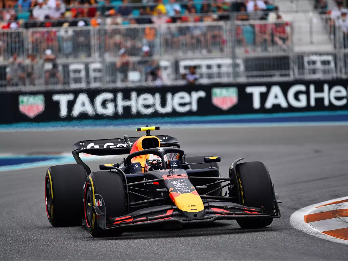 Foto zur News: Tsunoda verweist auf Verstappen-Pace: "Nicht nur ich hatte Probleme"