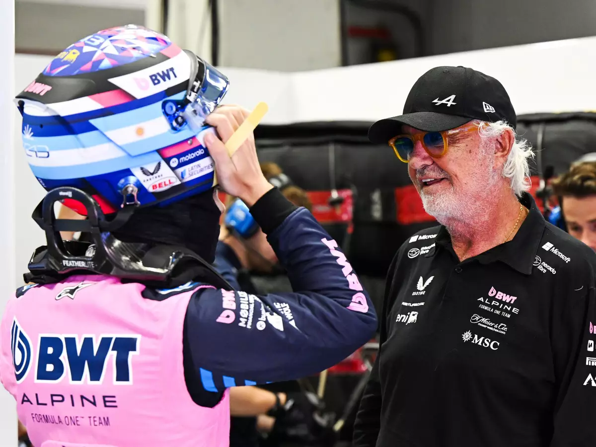 Flavio Briatore würde Franco Colapinto mehr als fünf Rennen zugestehen, wenn er liefert Foto zur News: Briatore widerspricht eigener PR: Fährt Colapinto mehr als fünf Rennen?