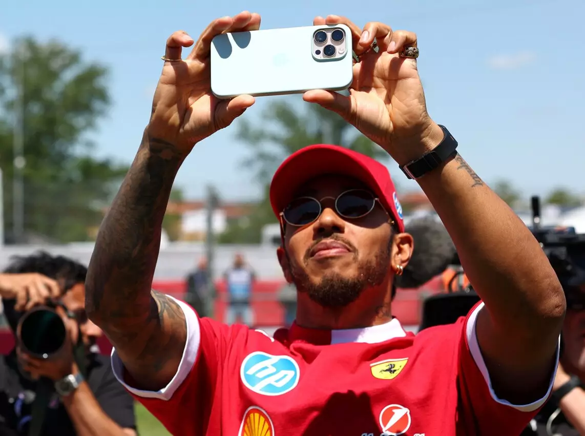 Lewis Hamilton Foto zur News: Hamilton goes Hollywood: Habe schon drei Drehbücher in der Schublade!