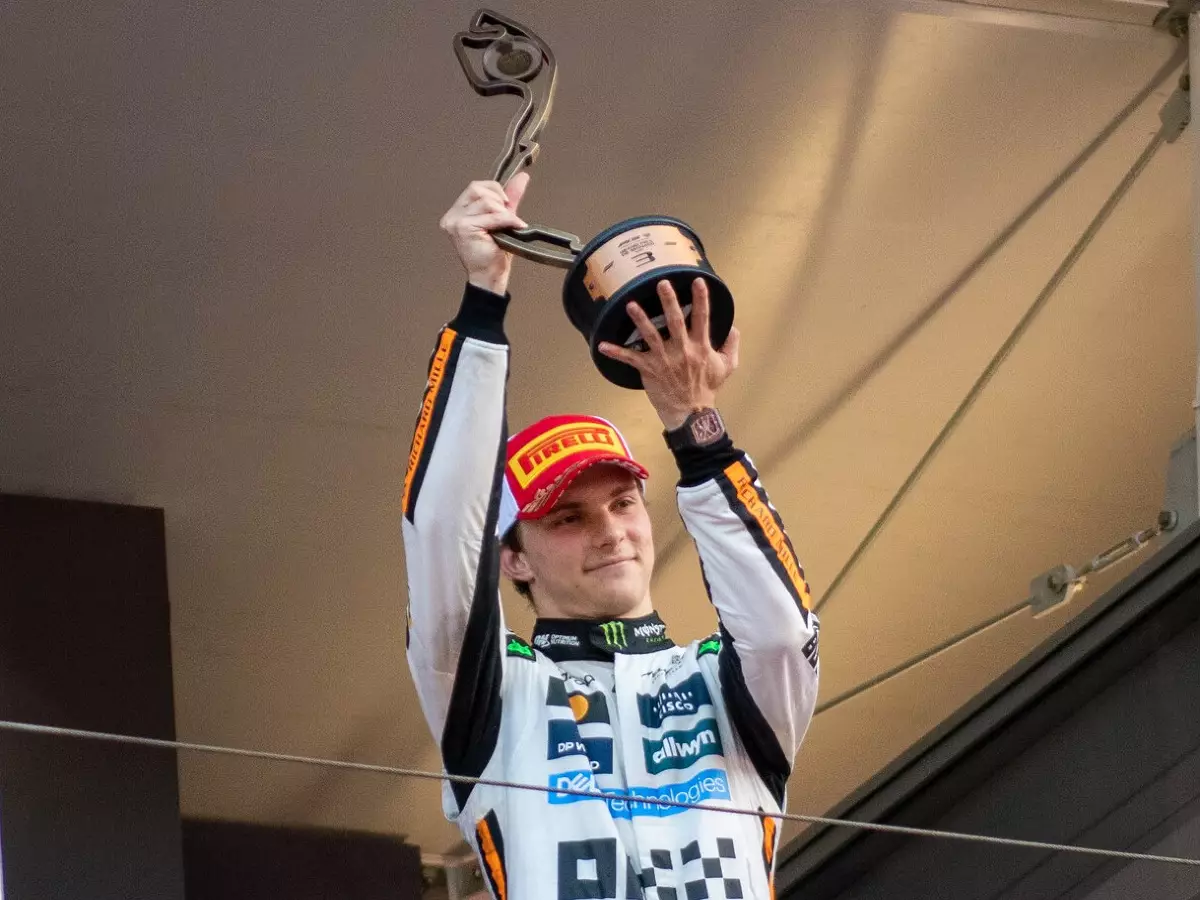 Piastri: Nach Silber 2024 gab es diesmal Bronze für Rang drei in Monte Carlo Foto zur News: Piastri weiter WM-Leader: Ärger über verpatzten Stopp hält sich in Grenzen