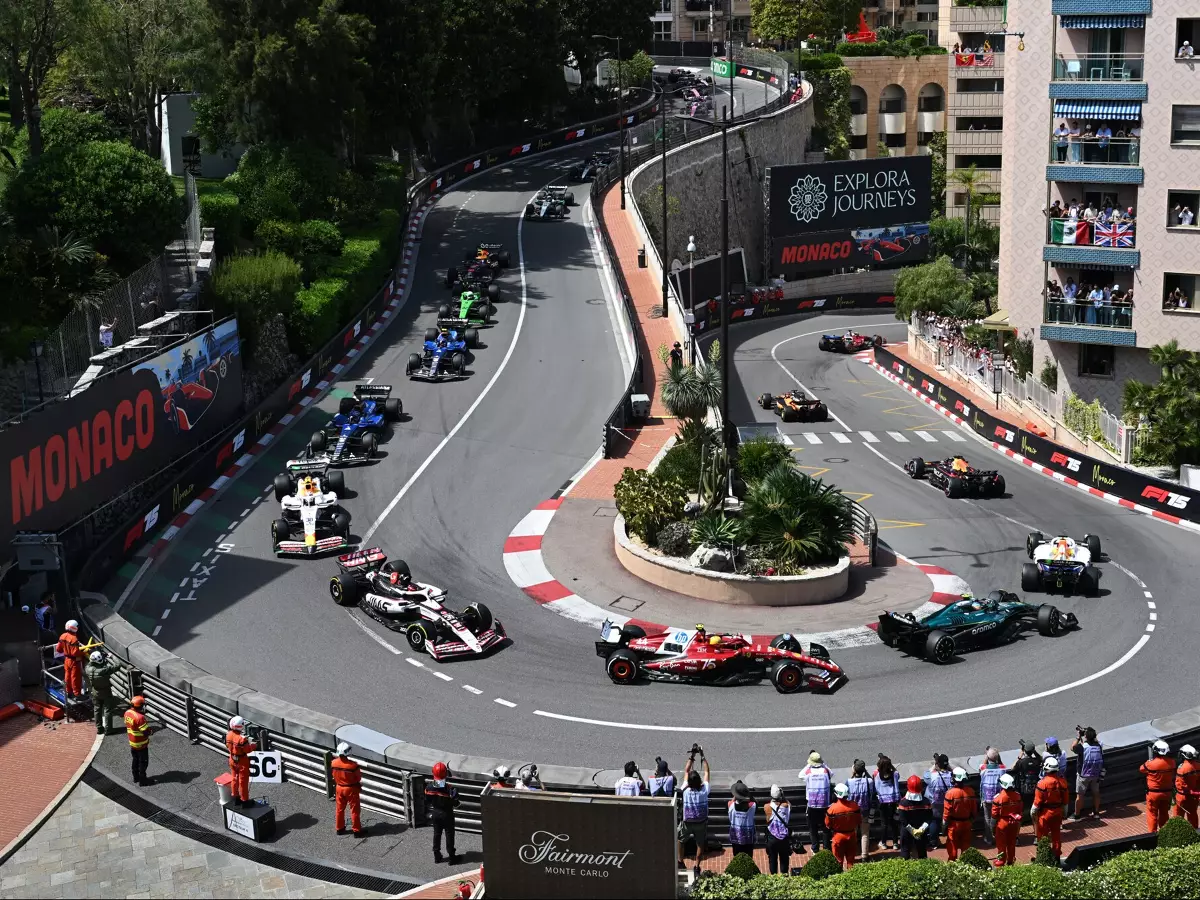 Foto zur News: Esteban Ocon: Monaco nicht antasten, sondern Regeln ändern!