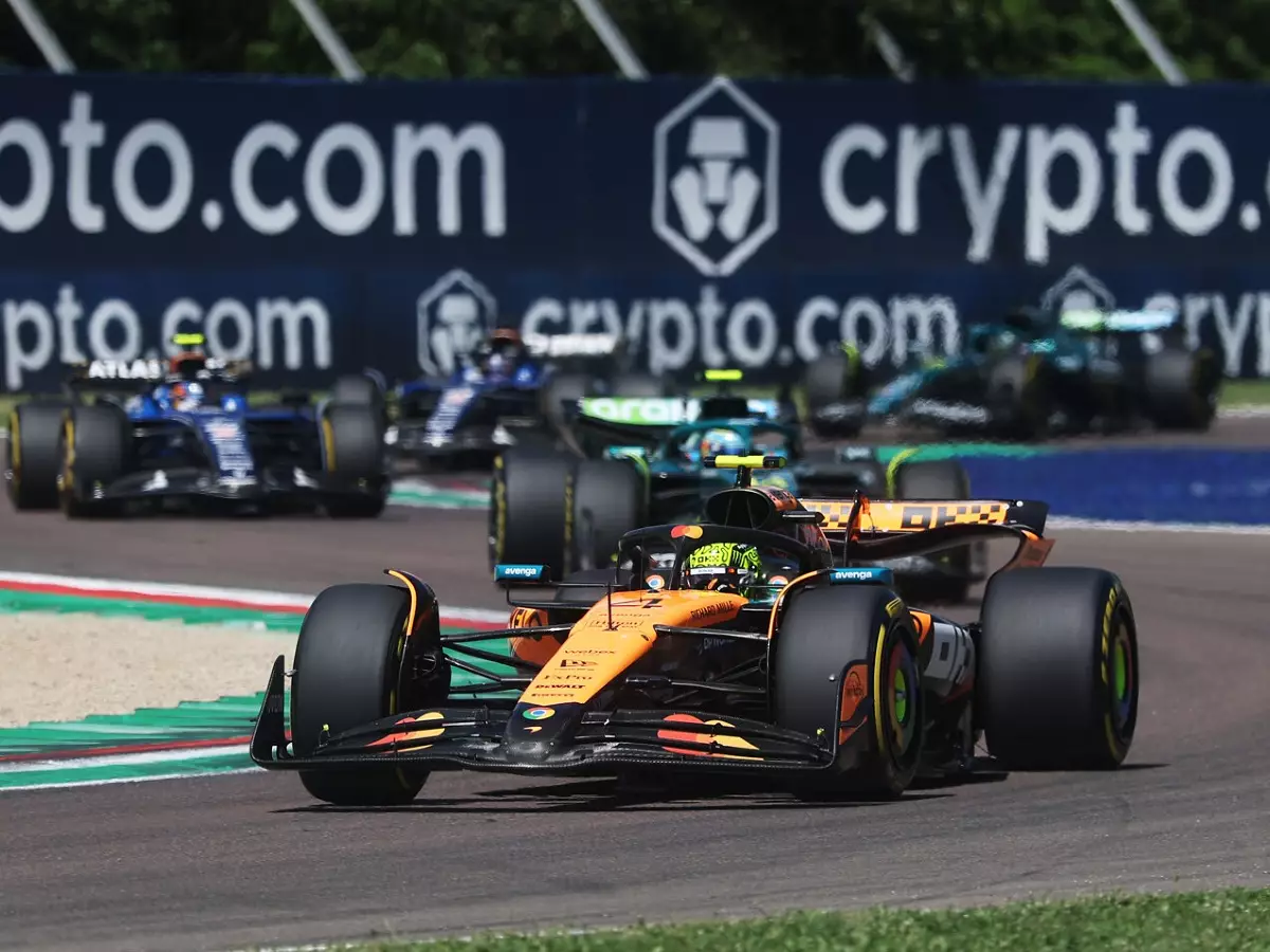 Foto zur News: McLaren greift neuen Frontflügel-Regeln vor: Erster Test schon in Imola