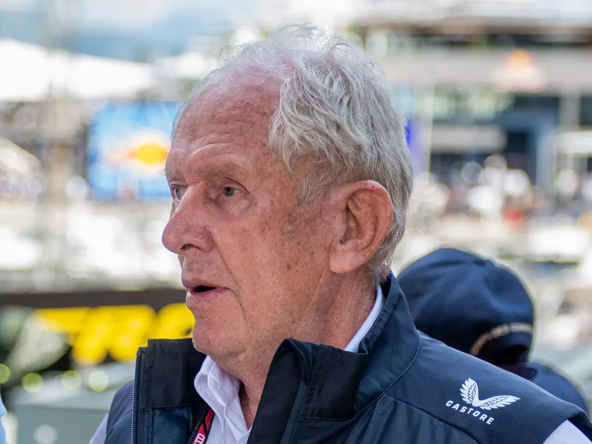 Foto zur News: Helmut Marko gibt zu: Trackposition wäre besser gewesen als neuer Hard
