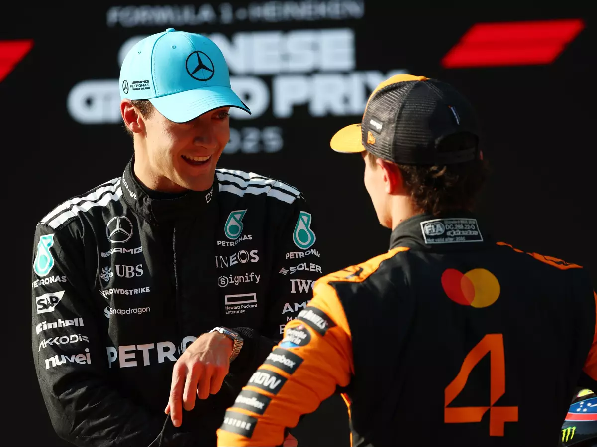 George Russell, Lando Norris Foto zur News: Zynisches Interview: Lando Norris gibt Russell die Schuld an "Verstappen-gate"!