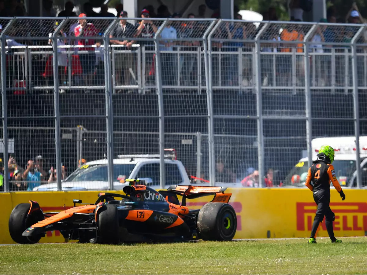 Foto zur News: Kurios: Lando Norris kassiert nach Ausfall noch eine Fünf-Sekunden-Strafe!