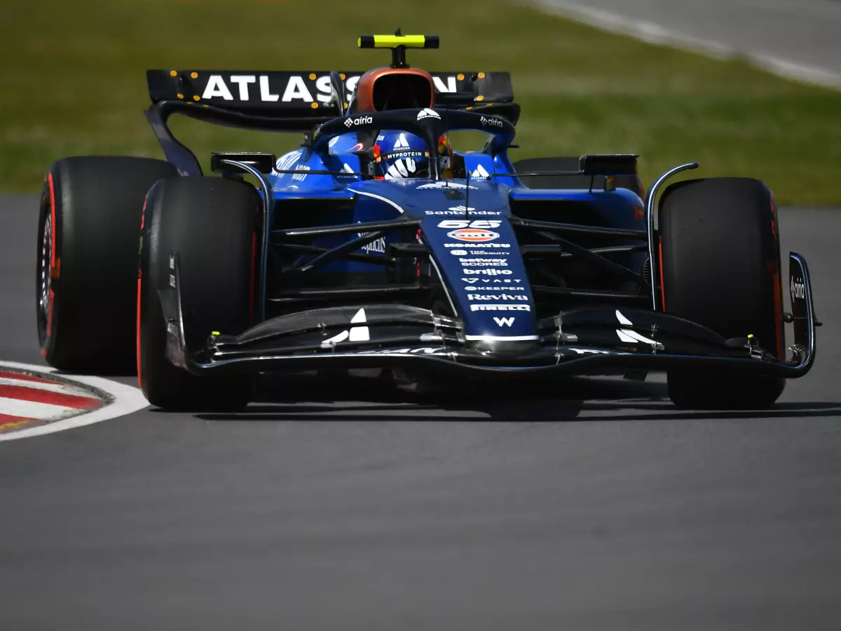 Foto zur News: Carlos Sainz enttäuscht über "Phase, in der einfach nichts zusammenpasst"