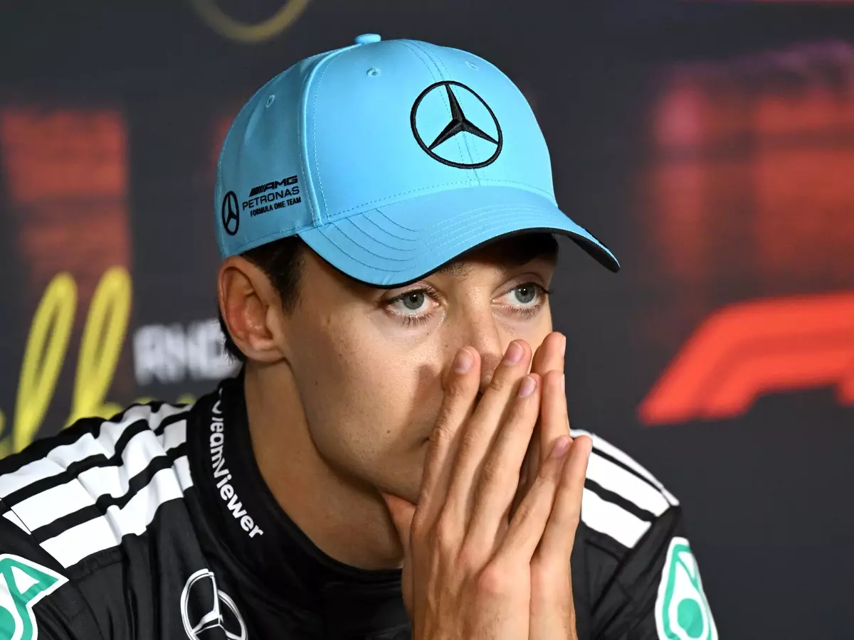 George Russell Foto zur News: Nach Casino-Affäre: George Russell verteidigt FIA-Kommissar Derek Warwick