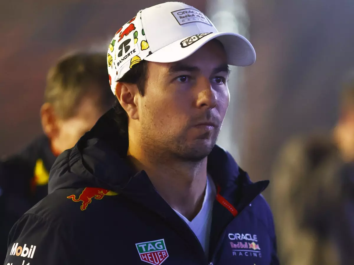 Foto zur News: Sergio Perez bemängelt fehlende Rückendeckung bei Red Bull