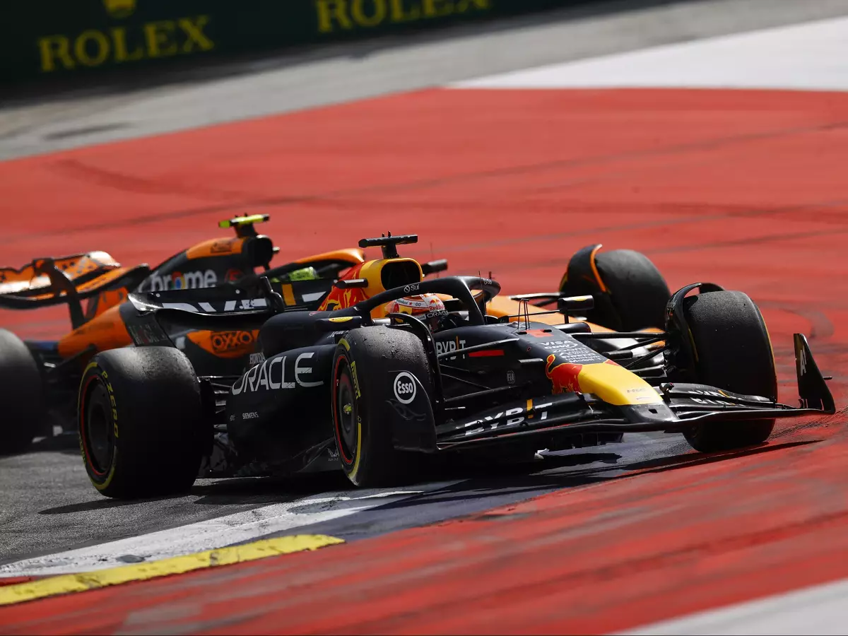 Foto zur News: Max Verstappen kurz vor Sperre: Sollten Strafpunkte abgeschafft werden?