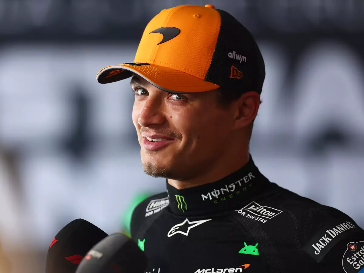 Große Augen machten beim Blick auf die Zeit vor allem Norris' Konkurrenten Foto zur News: Norris' "altes Ich" packt den Hammer aus: "Sicher beste Runde meiner Saison"