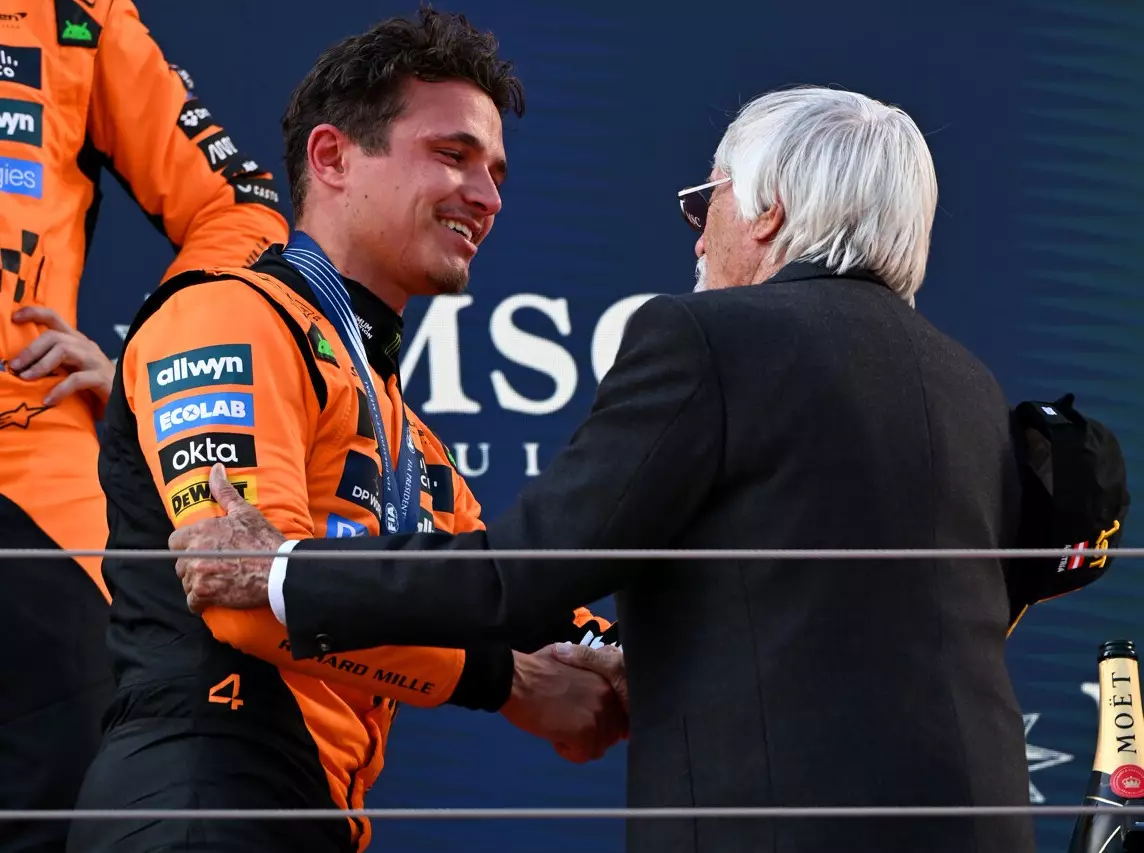 Foto zur News: Mit 94 Jahren: Erstes Formel-1-Podium für Bernie Ecclestone