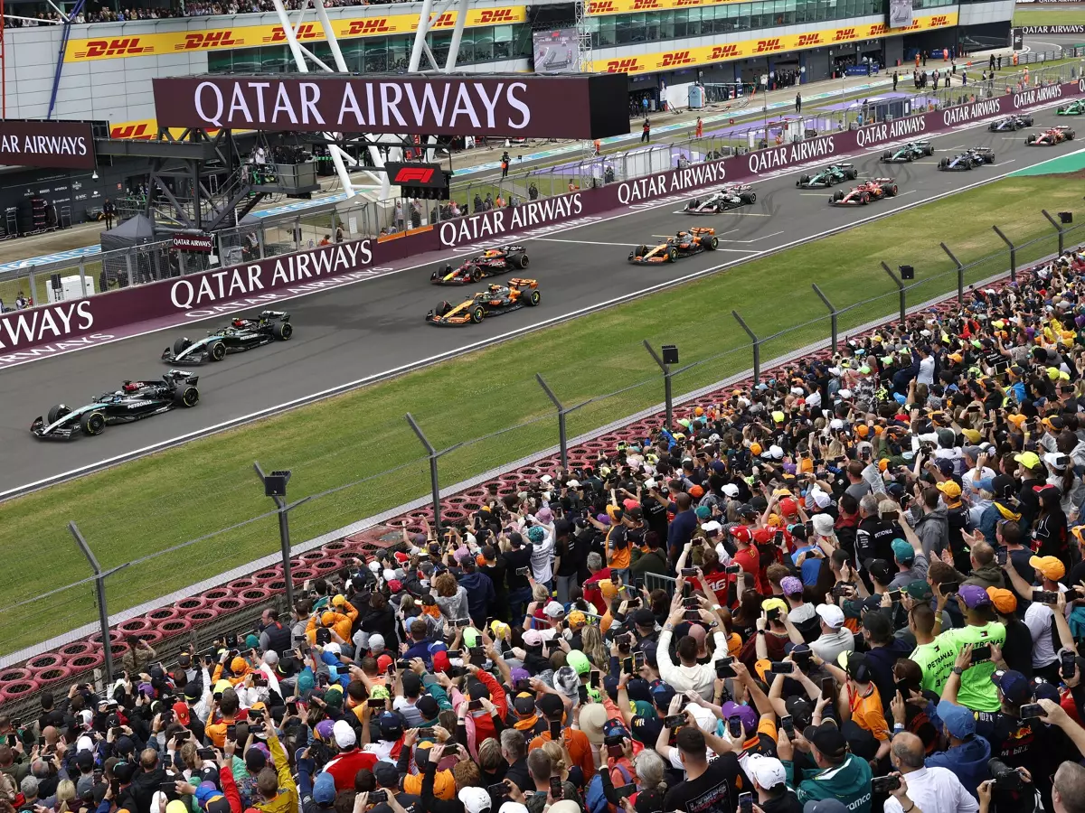Foto zur News: Live im TV und Stream: Alle Infos zur Übertragung der Formel 1 in Silverstone