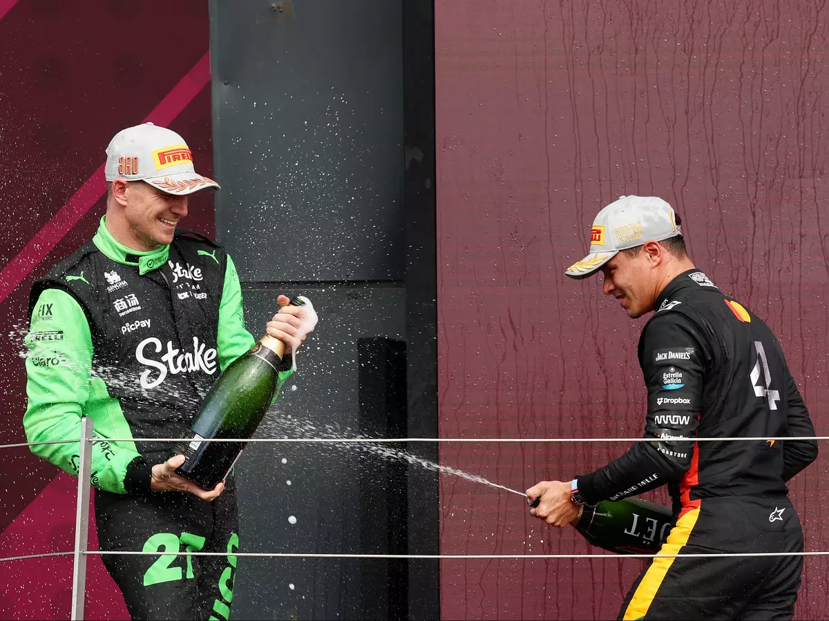 Foto zur News: Erstes Hülkenberg-Podium: Fans empört über Verhalten der McLaren-Fahrer