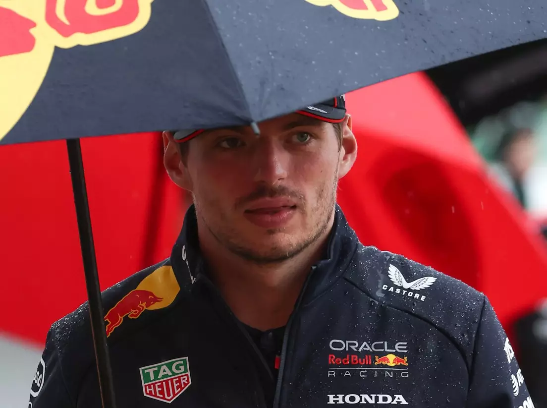 Foto zur News: Günther Steiner: Wechsel von Max Verstappen 2026 wäre "sehr risikoreich"