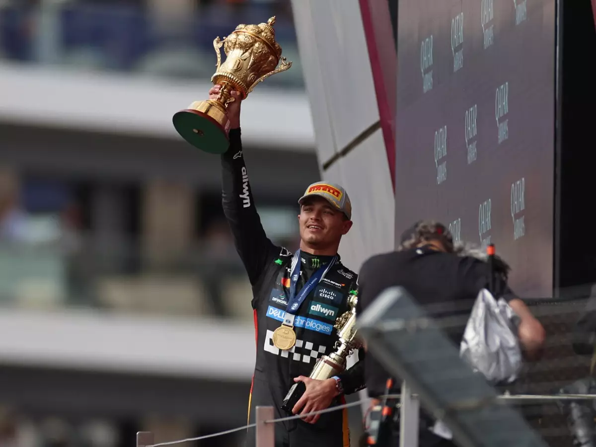Lando Norris Foto zur News: Lando Norris: Mein Vermächtnis als Rennfahrer ist mir nicht wichtig