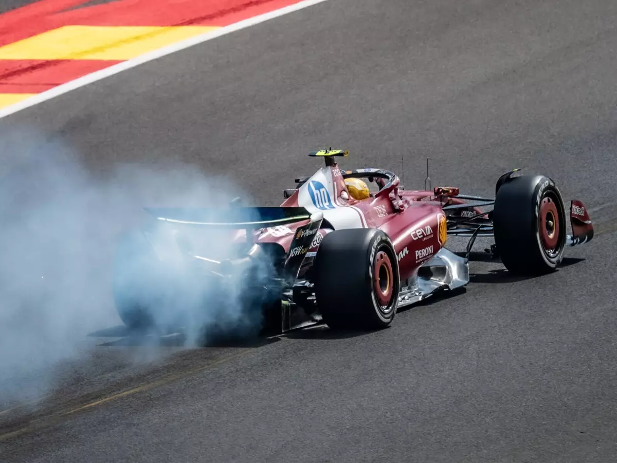 Foto zur News: Lewis Hamilton nach SQ1-Aus kurz angebunden: "Das erste Mal ..."