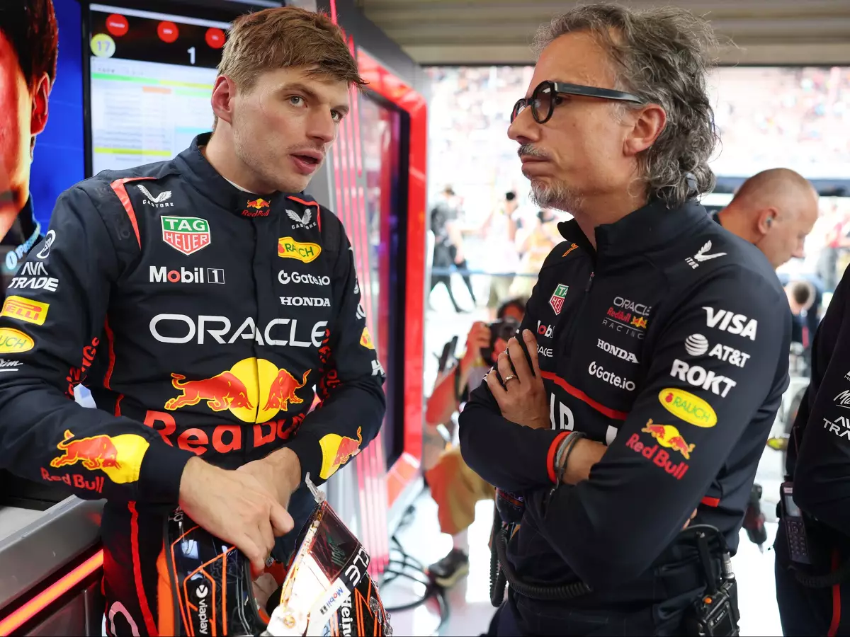 Foto zur News: Ausstiegsklausel nach Spa vom Tisch: Verstappen bleibt bei Red Bull!