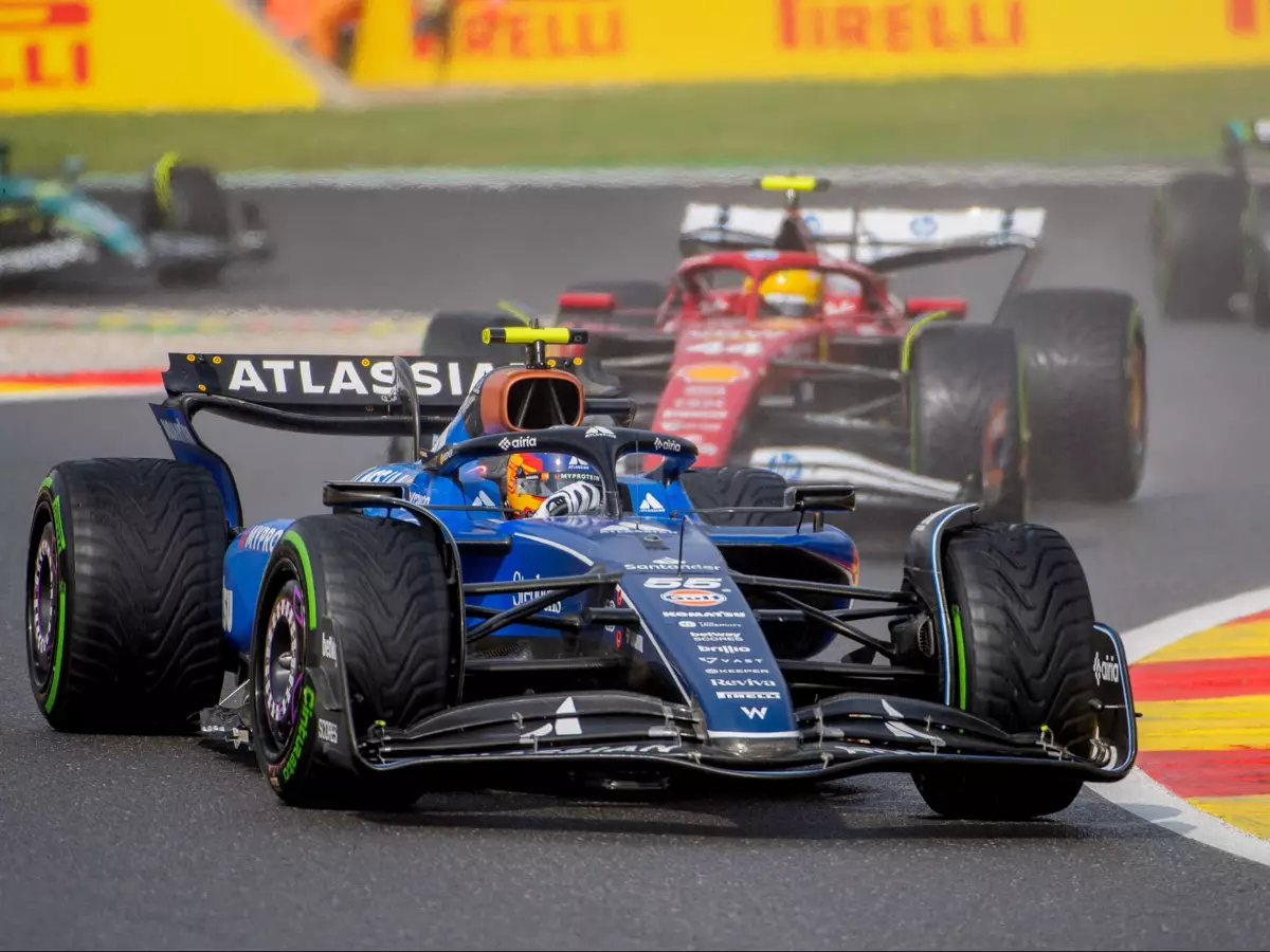 Foto zur News: Carlos Sainz: Motorbremse bei Williams ist "ganz anders" als bei Ferrari