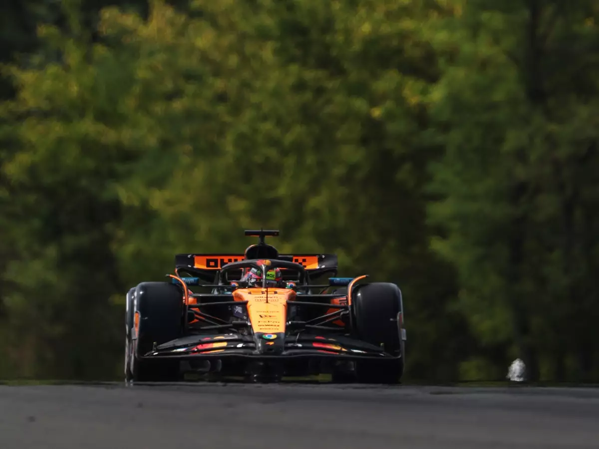 Foto zur News: Klarer Vorsprung für McLaren: Ist die Pole schon halb vergeben?