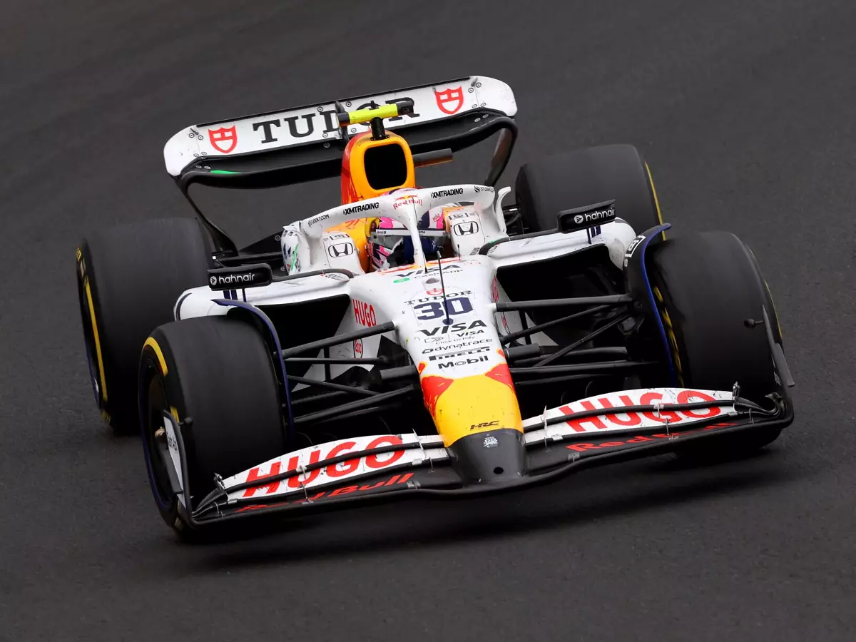 Liam Lawson (Racing Bulls VCARB 02) beim Formel-1-Rennen in Ungarn 2025 Foto zur News: Bester Red-Bull-Pilot in Ungarn: Knoten bei Liam Lawson geplatzt?