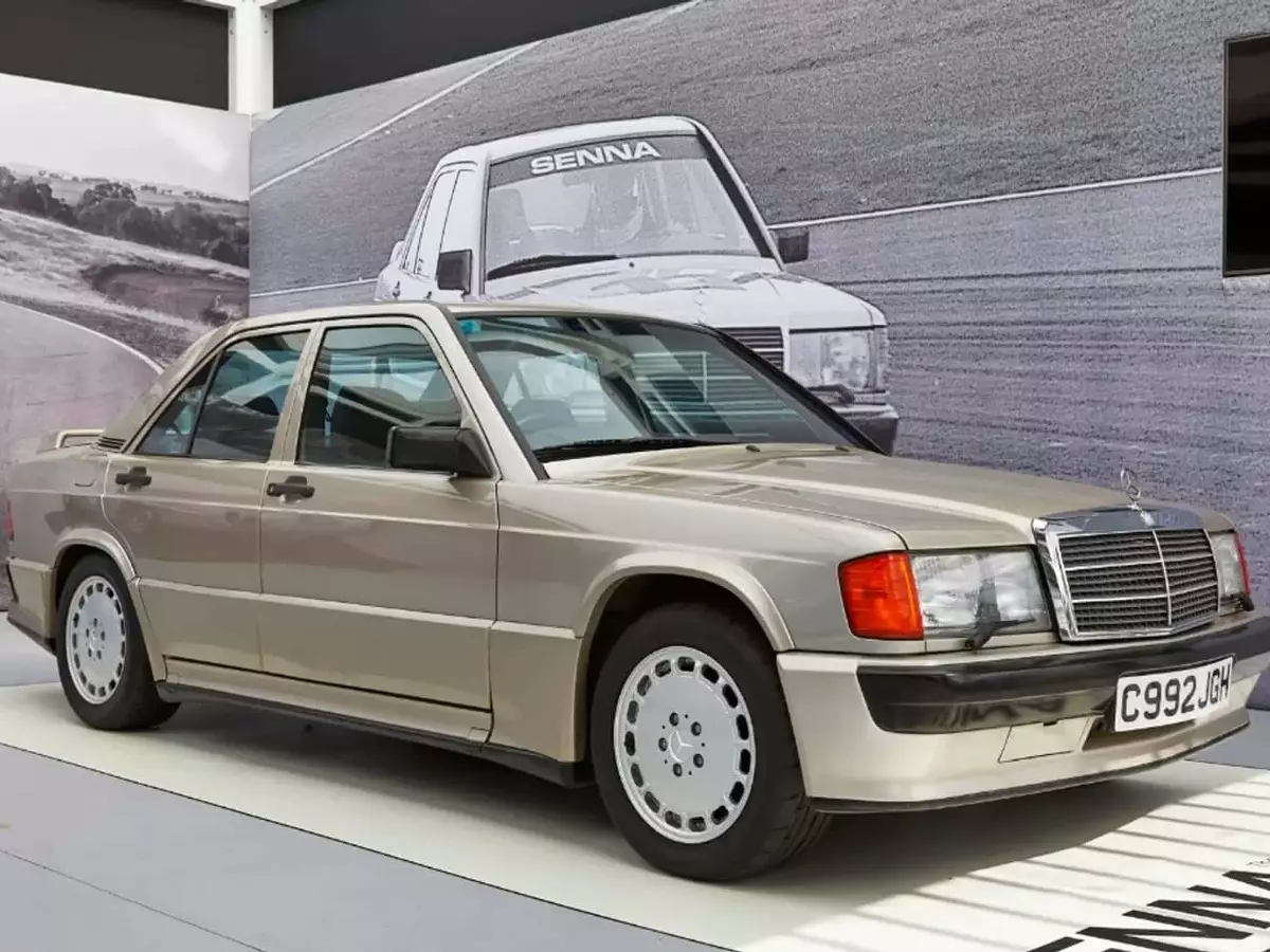 Foto zur News: Original Mercedes-Benz von Ayrton Senna kommt unter den Hammer