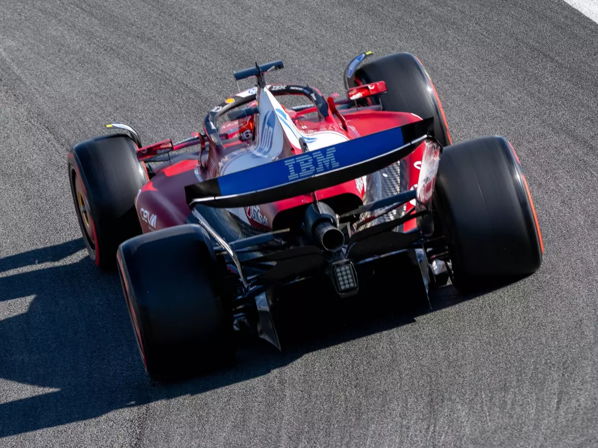 Foto zur News: Ferrari hadert mit Einbruch: "Sonst kämpfen wir gegen das Medical-Car"
