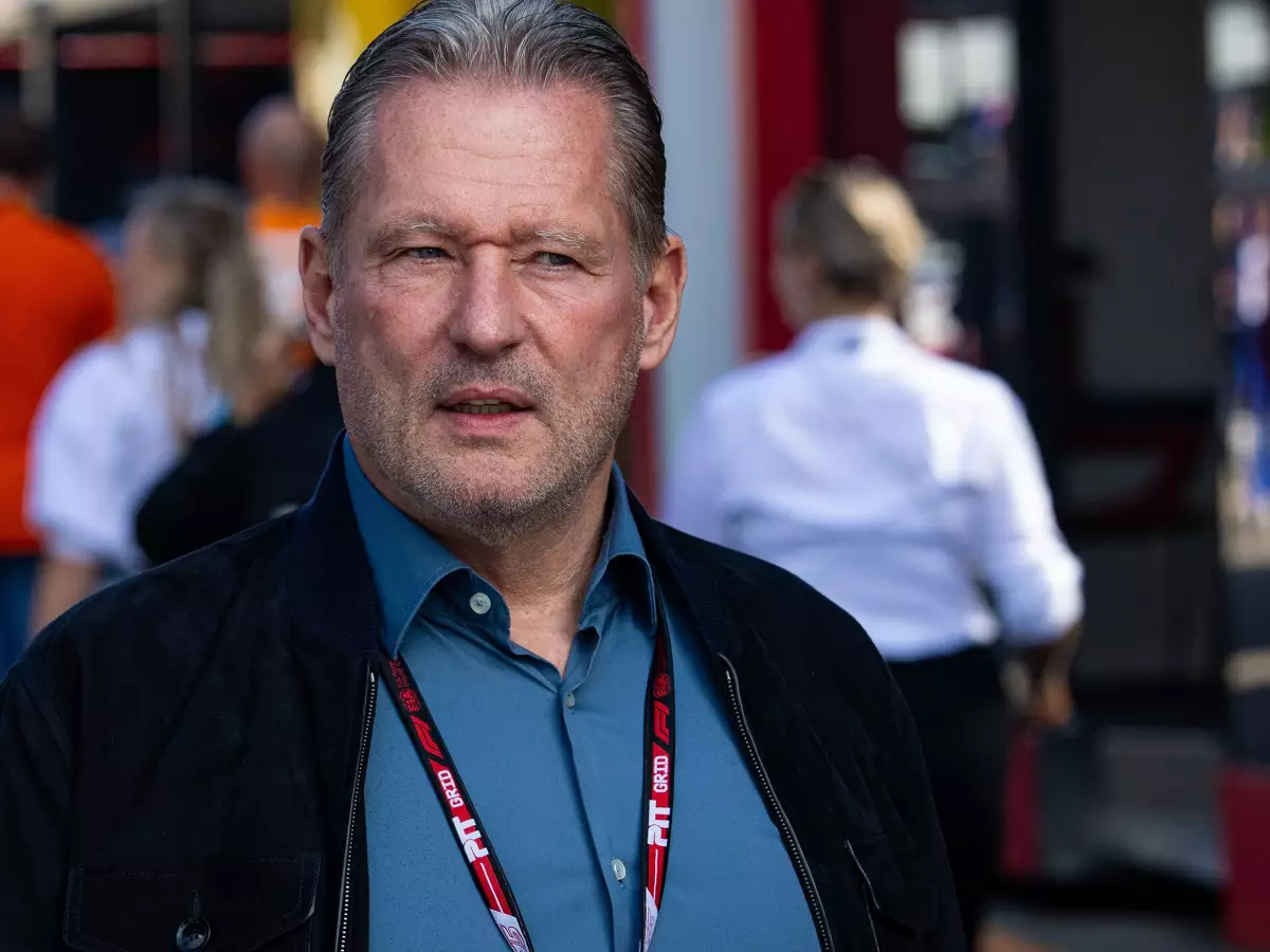 Foto zur News: "Was für ein Idiot": Jos Verstappen schießt gegen Papa Perez